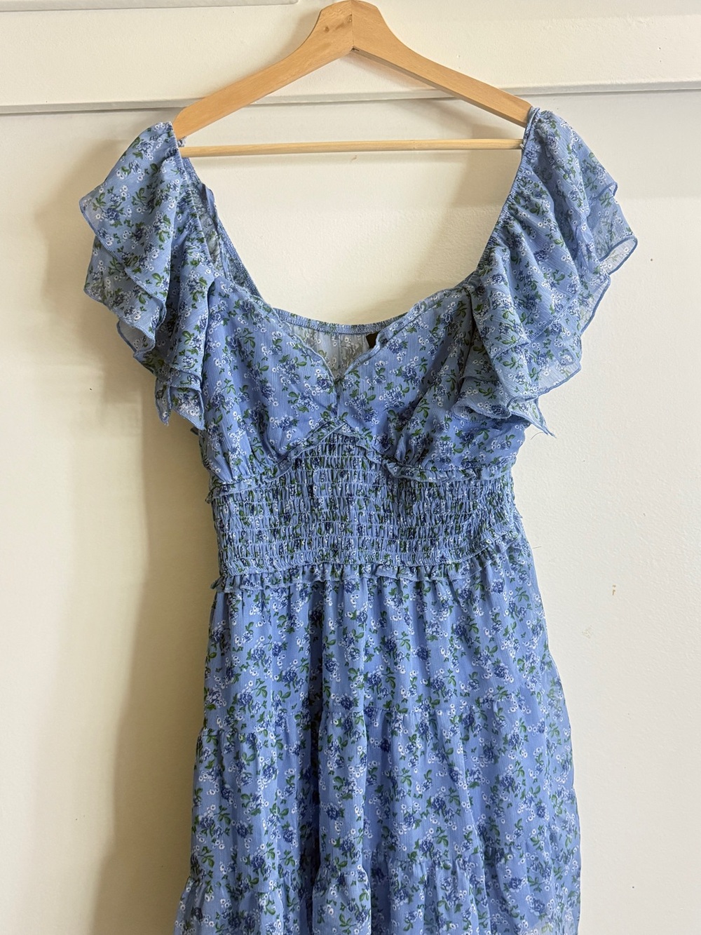 Trixxi Blue Floral Midi Dress with Ruffle Sleeves